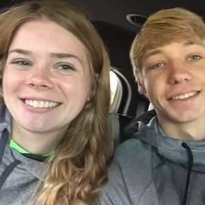 Meet your Posher, Zachary